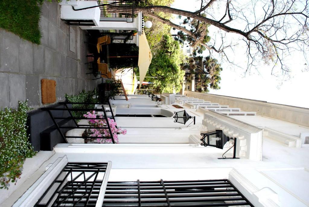 Hotel Las Hortensias Сантяго Екстериор снимка